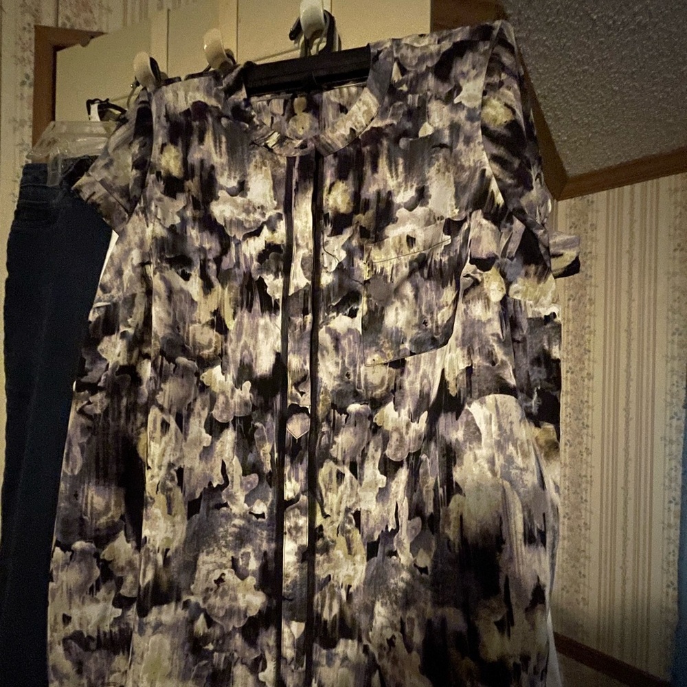 Vera Wang Blouse